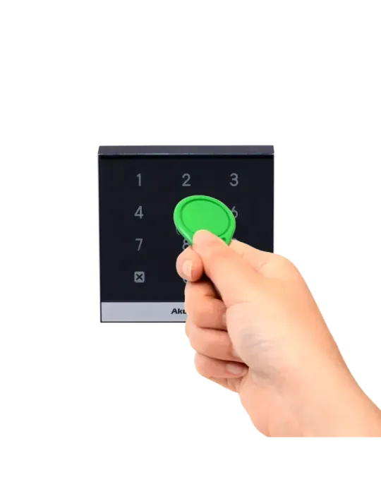 AKUVOX Control de acceso IK07 - Tarjeta EM/MF, NFC y PIN | 1 relé - 20